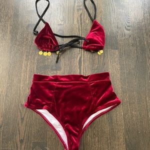 Red velvet festival/rave set!
